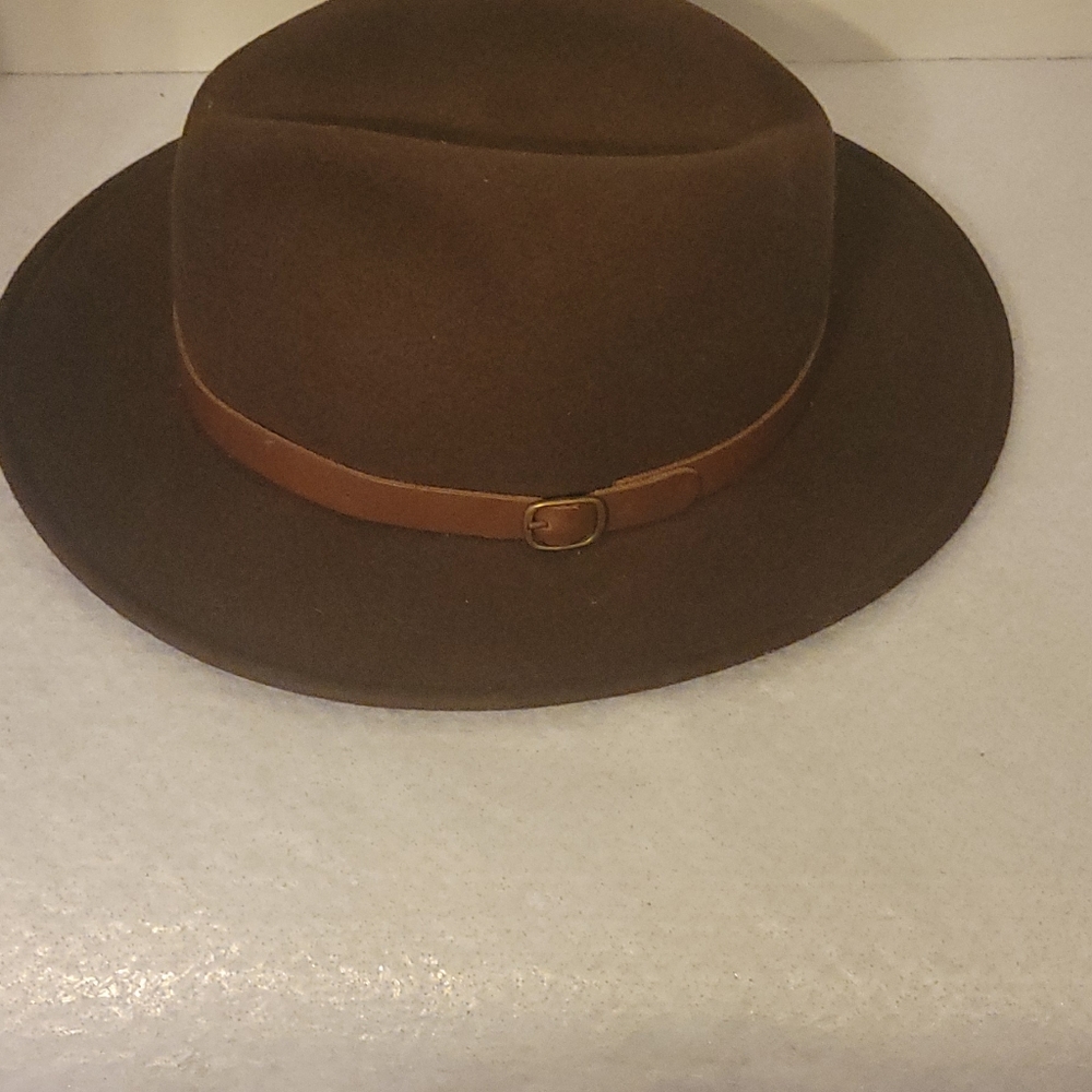 London fog Hat 100% wool made in USA in great Condition